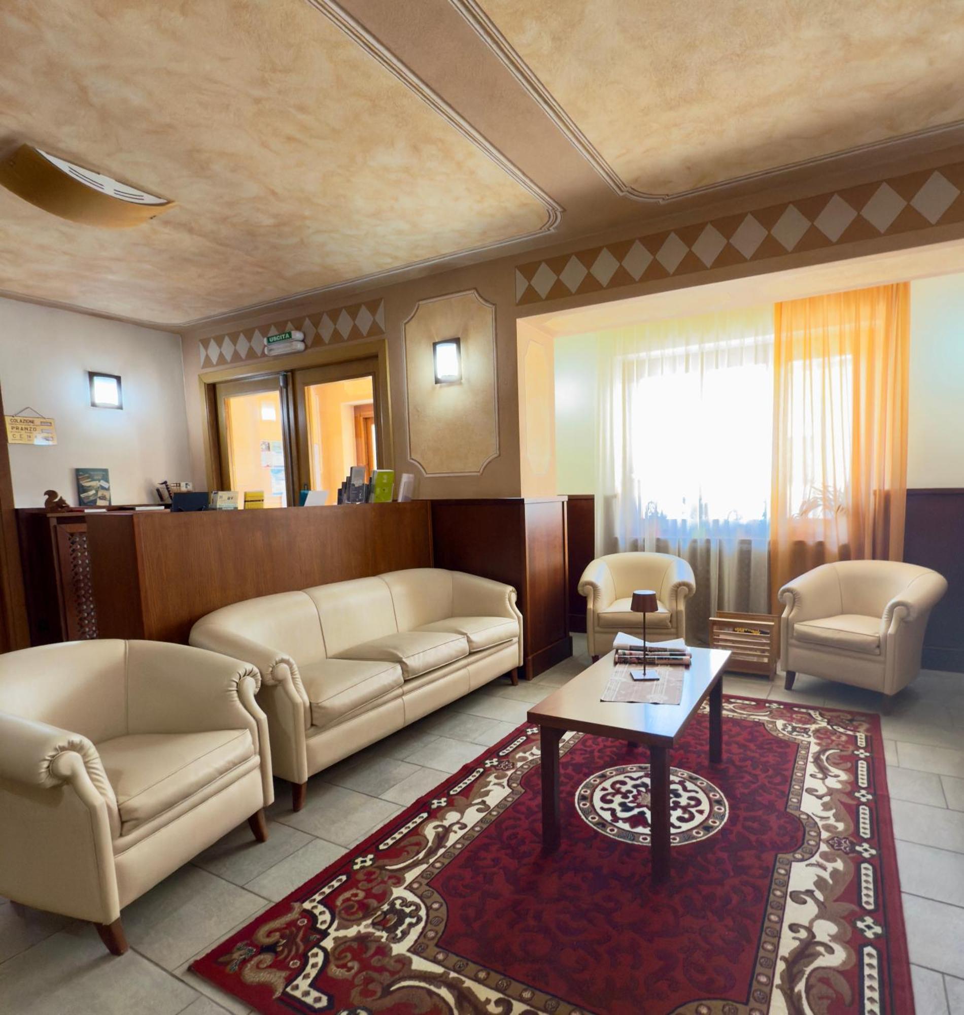 Hotel Dama Bianca Valtournenche Kültér fotó
